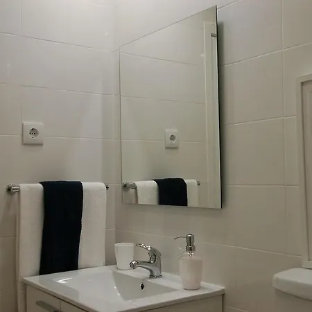 Apartamento Of Santo Antonio Mouraria 2 *